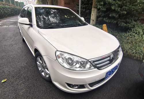 朗逸、東風(fēng)日產(chǎn)二手機(jī)動(dòng)車拍賣公告